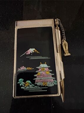 Vintage Black Lacquer Scenic Compact with Gold Tone Pen